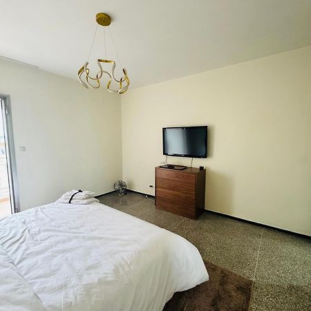 Appartement Spacieux - Bd Anfa Casablanca Exterior foto